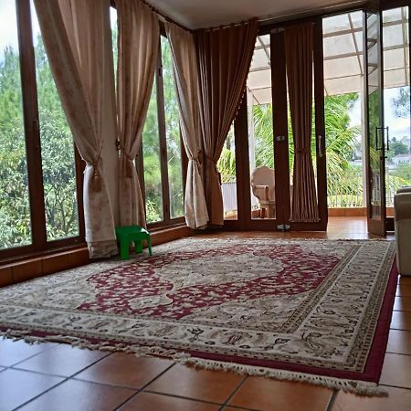 Villa Gathering Yuni Syahla Citaringgul Exteriör bild