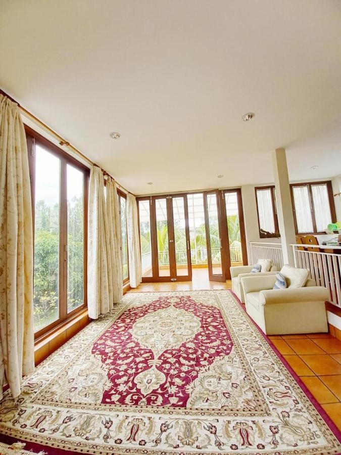 Villa Gathering Yuni Syahla Citaringgul Exteriör bild