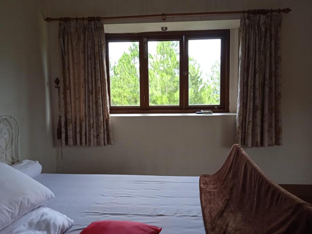 Villa Gathering Yuni Syahla Citaringgul Exteriör bild